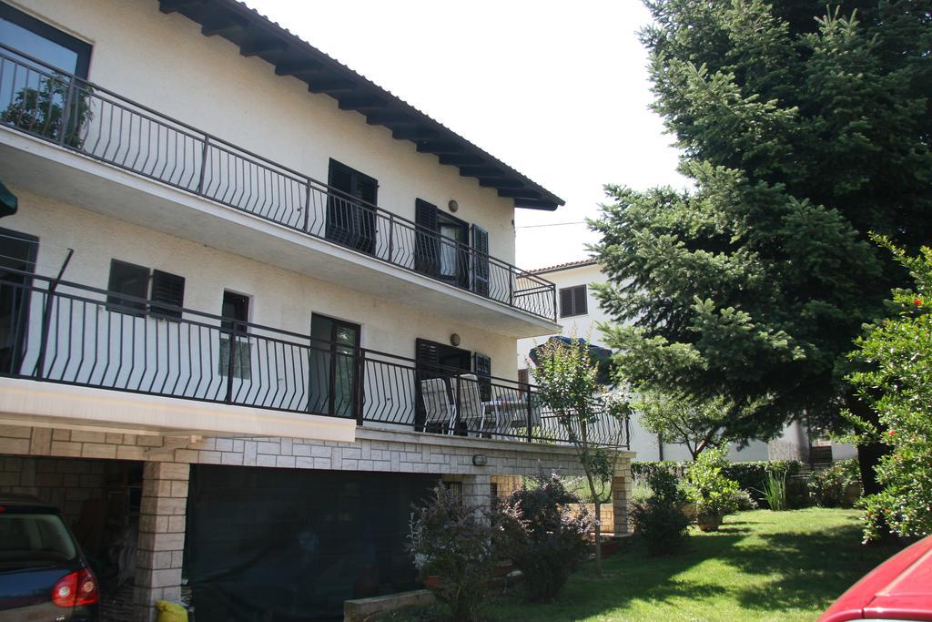 Pineta House Vidos Apartment Porec Exterior photo