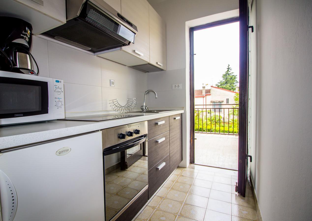 Pineta House Vidos Apartment Porec Exterior photo